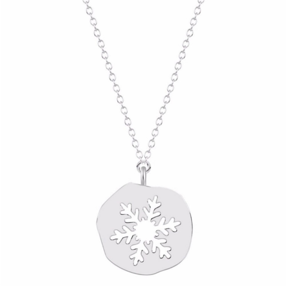Atelier Sona Snowflake Cutout Necklace in Silver - Picture 10 of 11